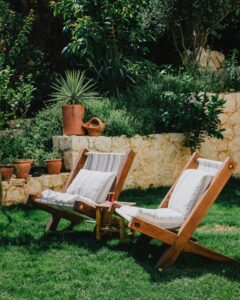 Declutter Your Garden
