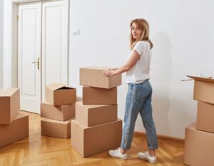 How to pack and prepare to move house