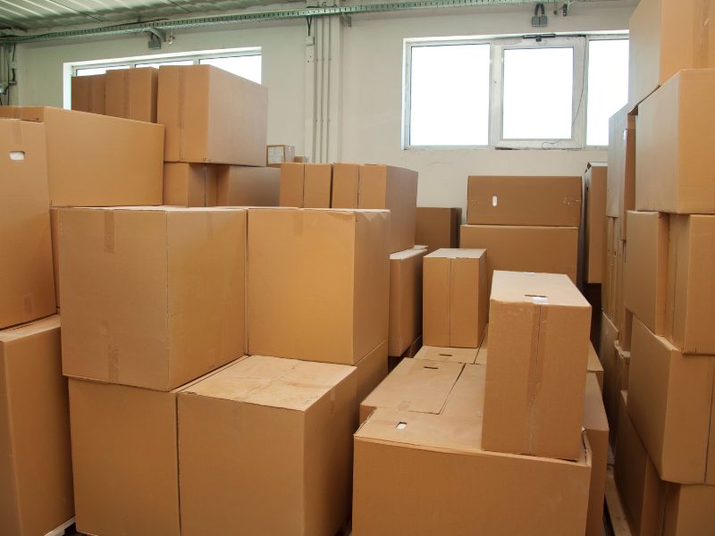 Do packers and movers provide storage solutions?