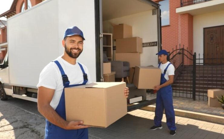 What is the maximum weight I can pack into a moving box?