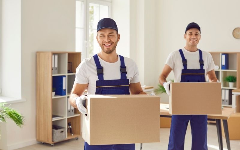 Where can I find a decent removal company in Elgin?
