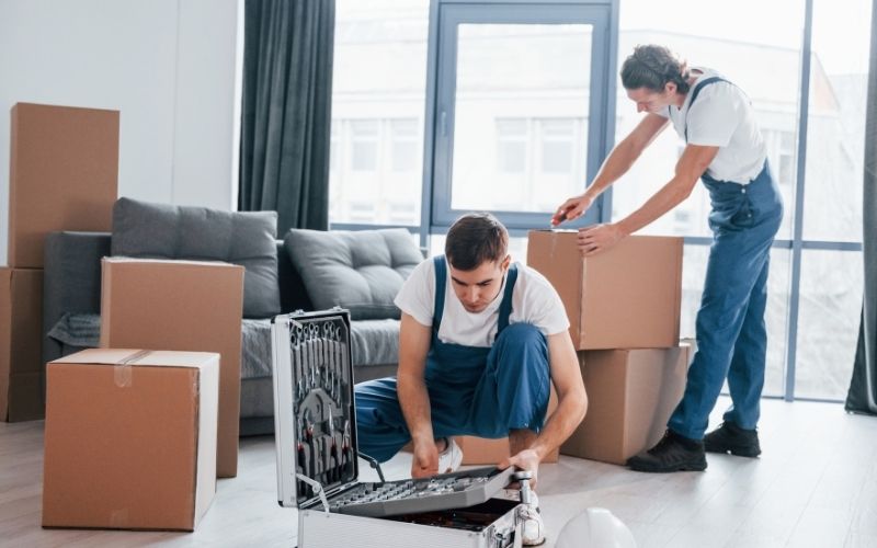 How to hire a dependable moving company?